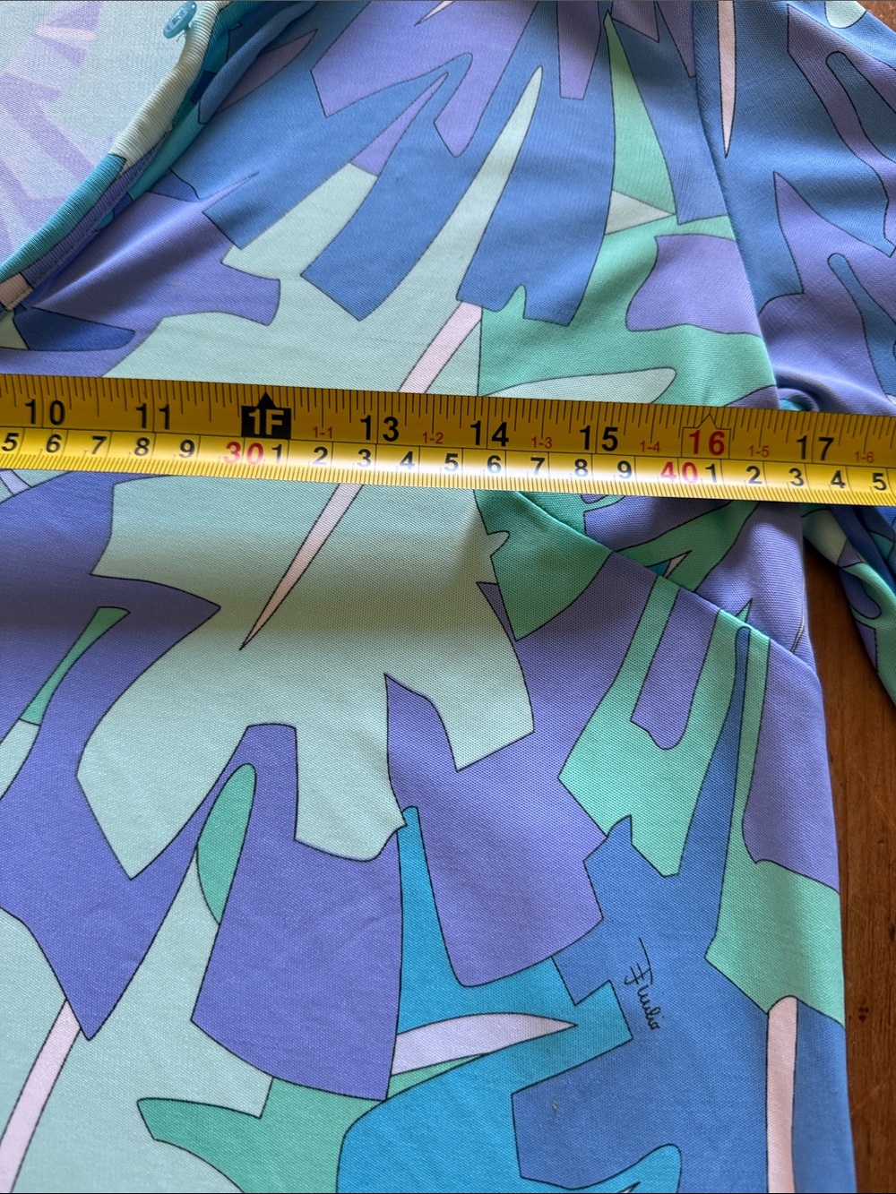 Emilio Pucci long sleeve top - Picture 15 of 16